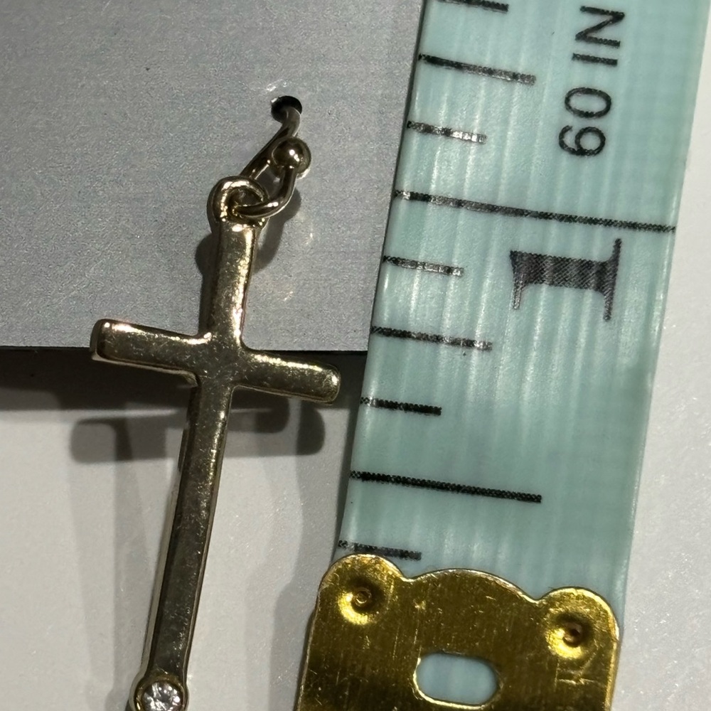 NWT APT. 9 Silver tone Cross Earrings with rhinestone - Picture 4 of 5